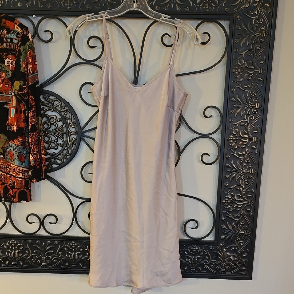 Elegant Cream Slip Dress - Picture 1 of 4